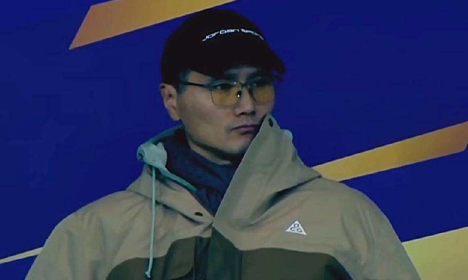 打死没想到，张稀哲在电视访谈里说，他发短信祝贺邵佳一当国足主教练，结果收到回复：