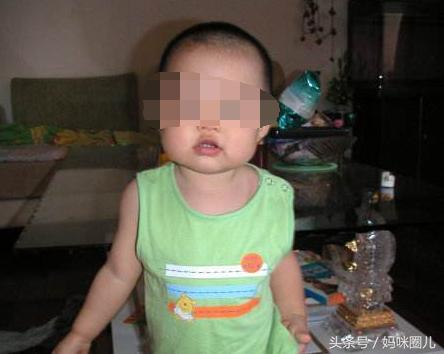 2岁宝宝不吃糖却有一口黑牙, 宝宝牙怎么护理