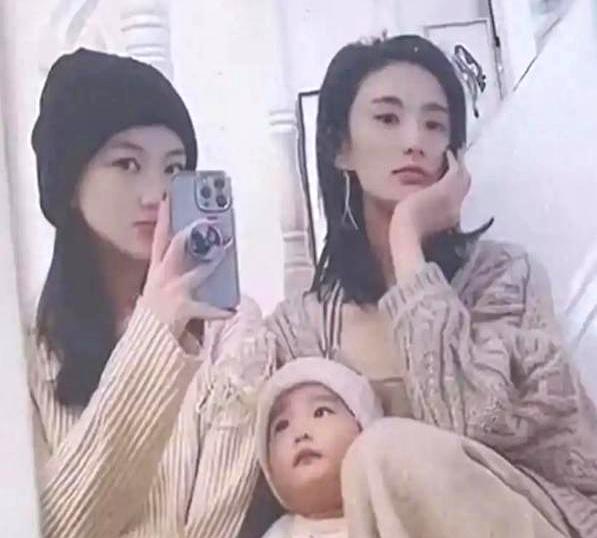 谁说离了婚的后妈跟前夫的孩子就得老死不相往来？李嫣这波回国操作，可是把“重组家