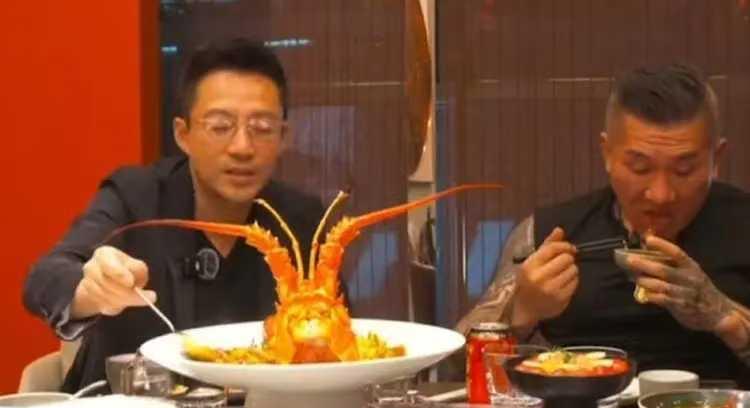 汪小菲他本人已经意识到了，他虽然是一个有名富二代，但是他认识自己有个特别的问