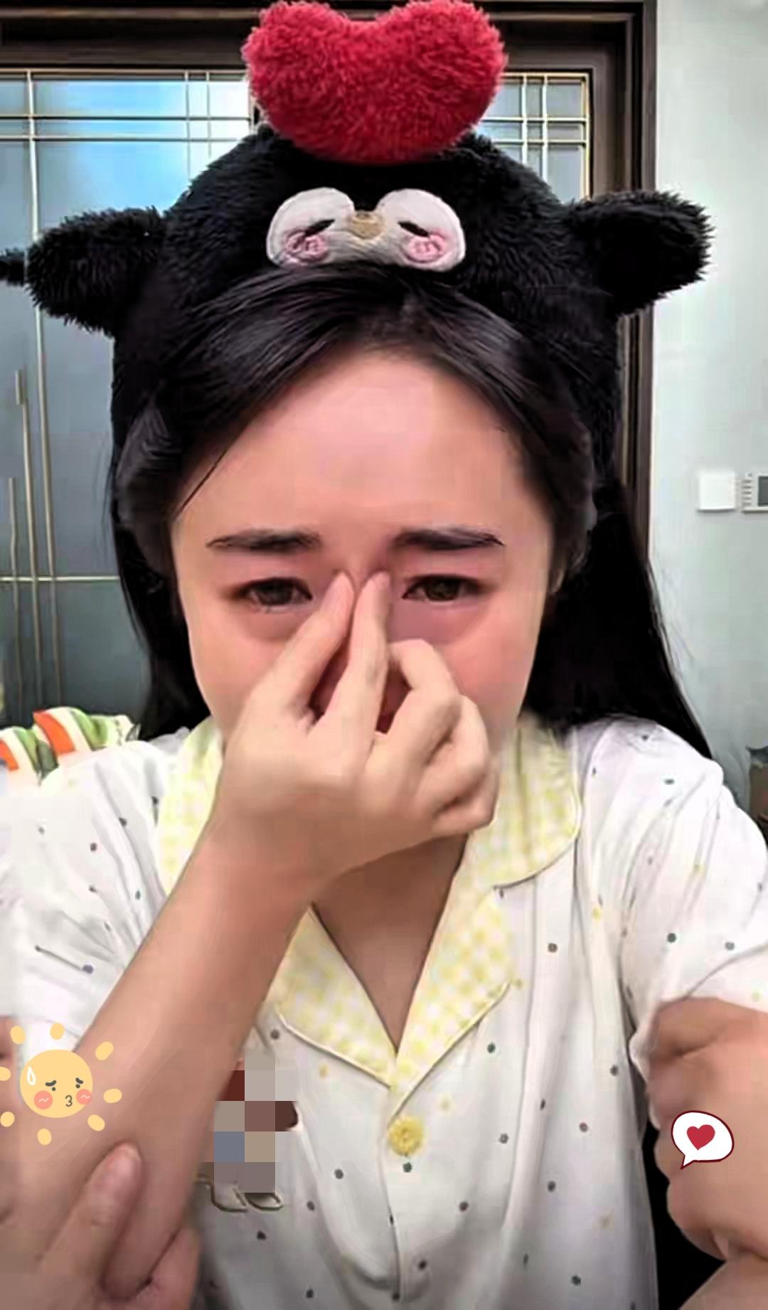王宁26岁女儿二胎流产，生一胎时就住院保胎，两个月前才补办婚礼金龟子王宁26
