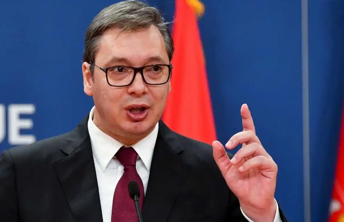 发现“美国斩杀线”的牢A又有炸裂观点，认为东方巨龙早在俄乌战争开始两个月后，悄悄