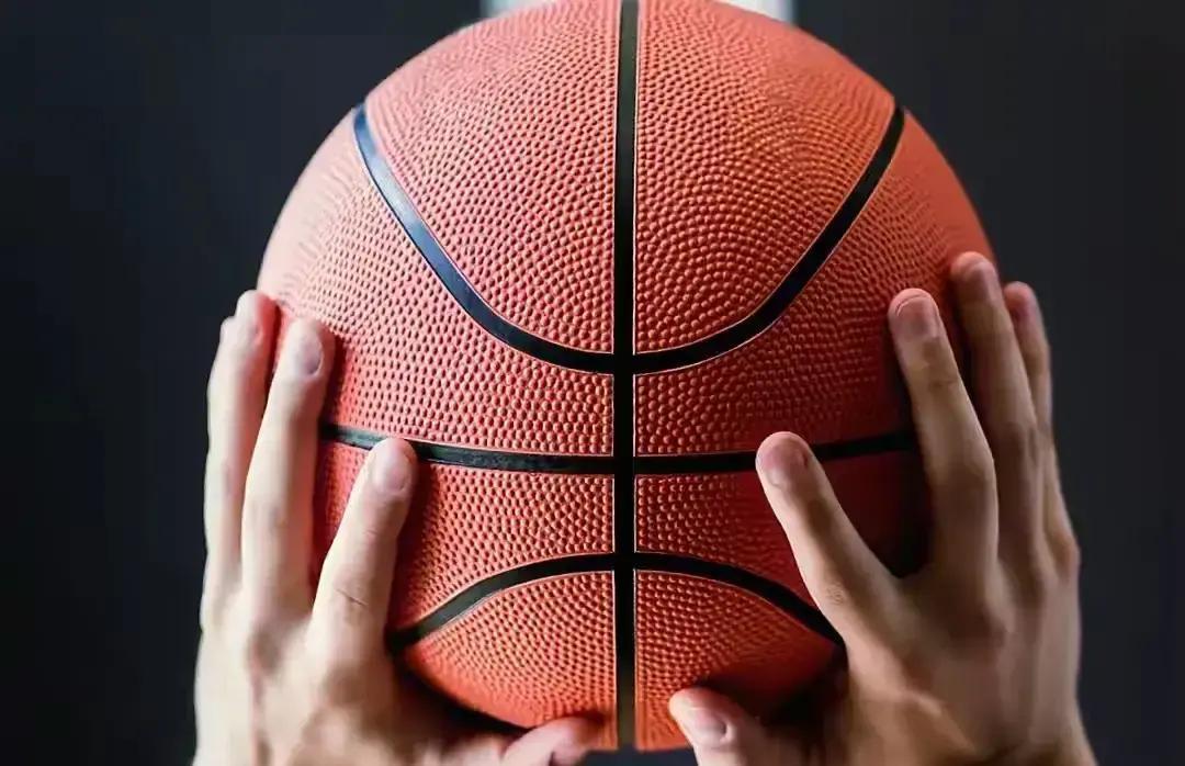 北控抄作业抄崩了去年季后赛，北汽靠许利民+范子铭杀回四强，北控却连附加赛都