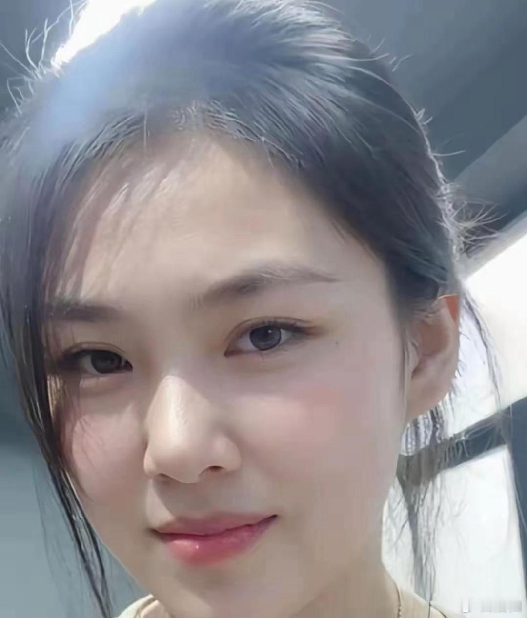 有位女同事在失恋后喝醉了，竟然发了一条群消息：“不谈感情了，谁给五十万彩礼，我就