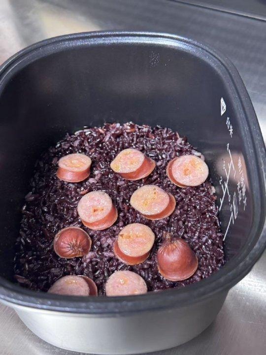 娱乐丁禹兮晒电饭煲做的饭丁禹兮拿电饭煲做饭看起来很美味诶！​​​