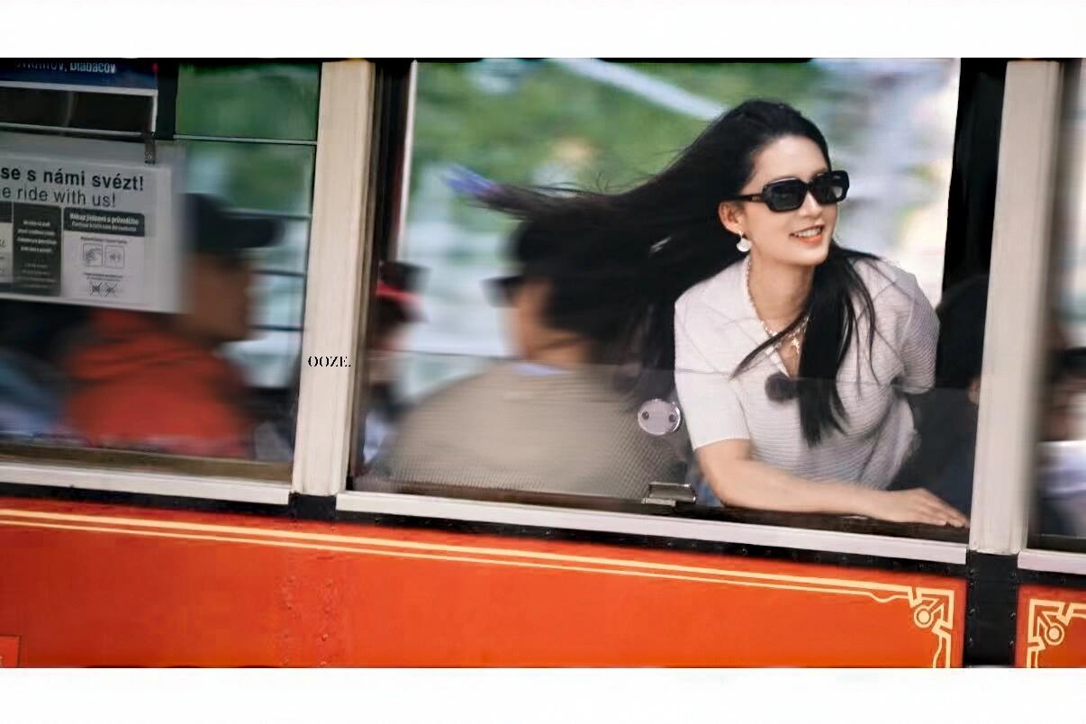 李沁龚俊神级路透这段终于来了李沁龚俊神级路透这段终于来了，啊啊啊啊期待期待​​