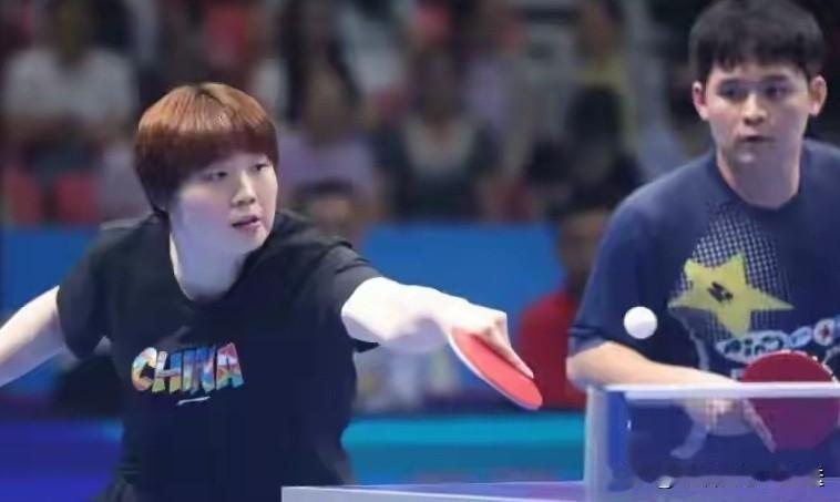 全锦赛，混双四强已出3席，国乒5大主力打疯了，1巧妙现象太亮眼1，孙颖莎/王