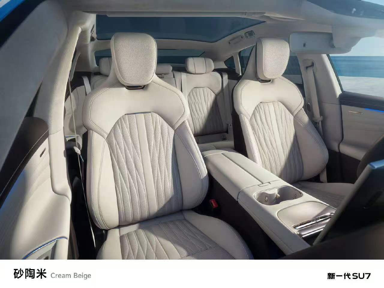 喜欢特斯拉的人，大概率也会爱上小米，这话真的没说错！两个品牌都是长期深耕技术、坚