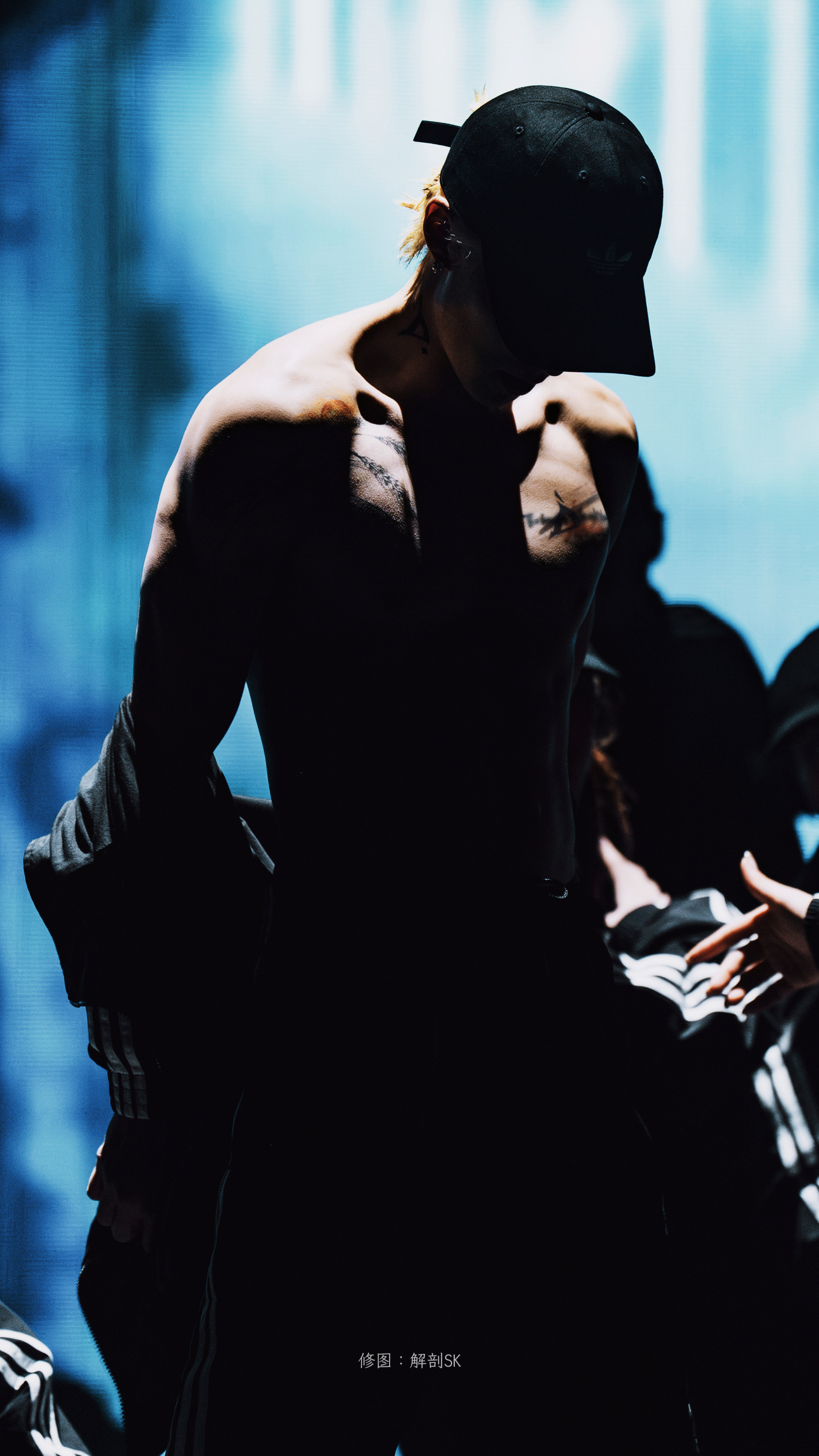 完全建模脸建模身材来的！！！富有且慷慨王鹤棣演唱会王鹤棣演唱会彩排造型