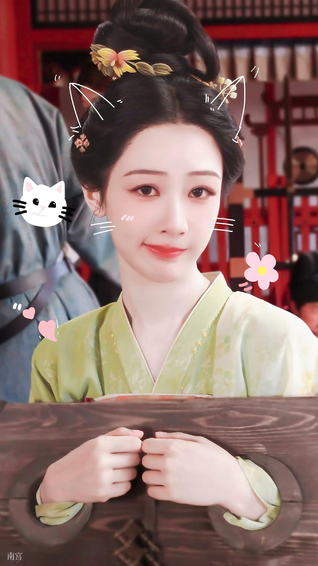 杨紫扛剧实力杀风了！《国色芳华》播放破50亿，狂揽3.7亿近期，杨紫的扛剧