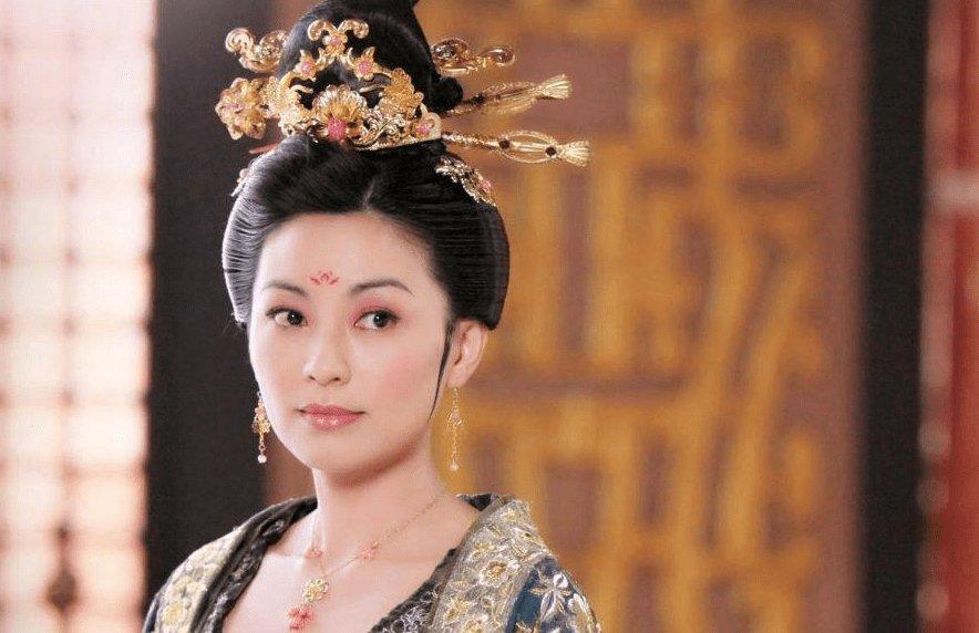 一提到李建成，我们都知道，他是李渊的嫡长子，在玄武门之变中被弟弟李世民杀死。而他