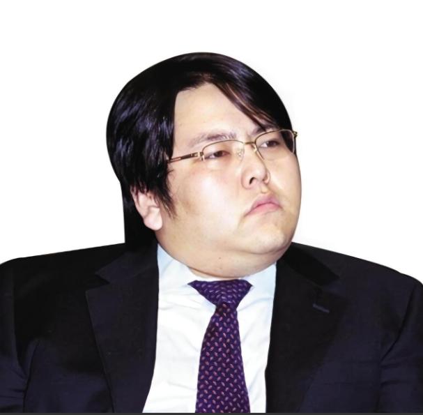 2009年，李兆会在北京“天上人间”，花费880万包场。当时，老板说：“我要送您
