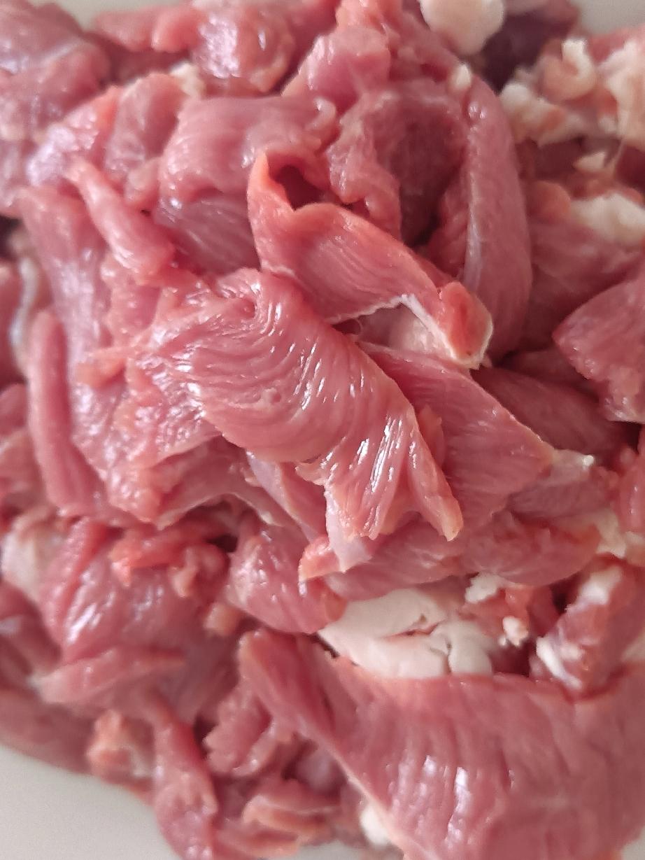 我女儿夸我，妈妈就是天生的会做饭，味道真好！把我们都养的白白胖胖的！中午十二点