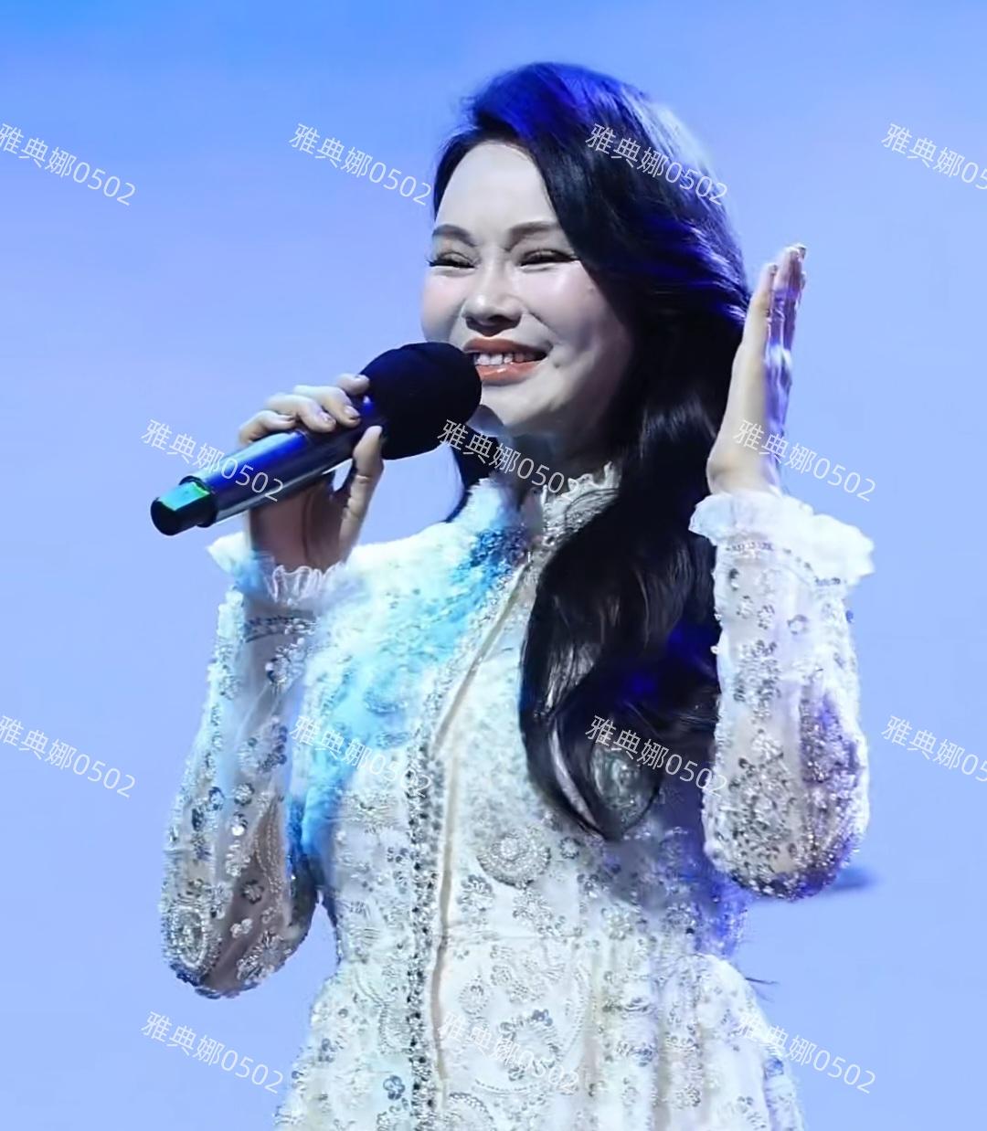 伊能静快60岁了别再折腾自己的脸了！不知道她是美商变低了还是年纪大了？即使每年