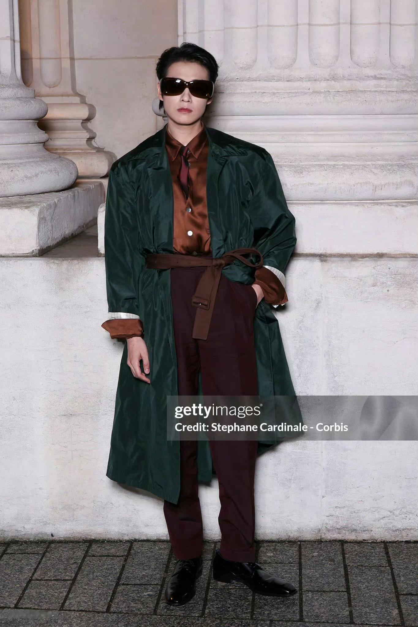 魏大勋｜圣罗兰2026冬季男士时装秀魏大勋亮相SaintLaurent202