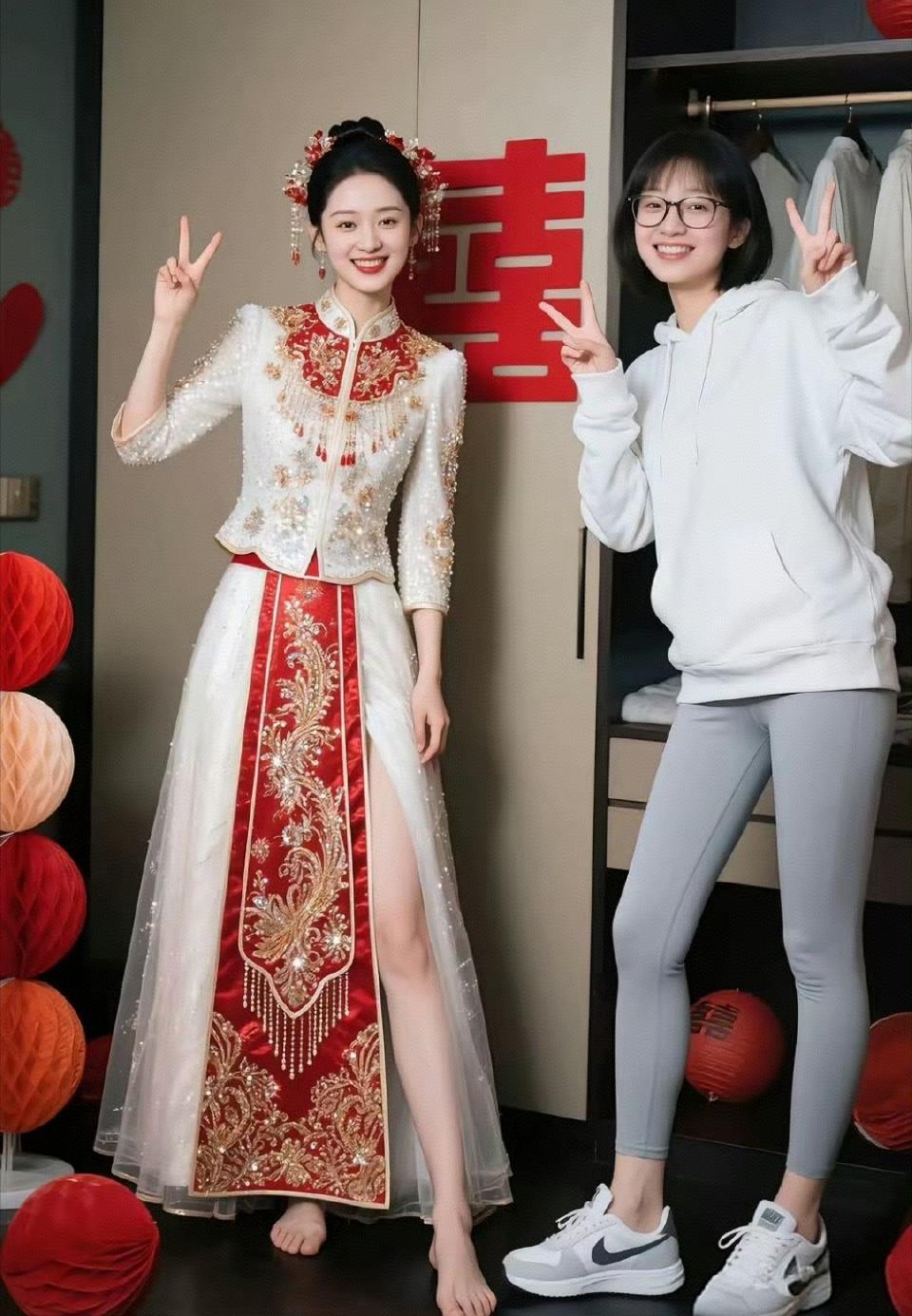 新娘很漂亮啊！还是比较喜欢戴眼镜的。