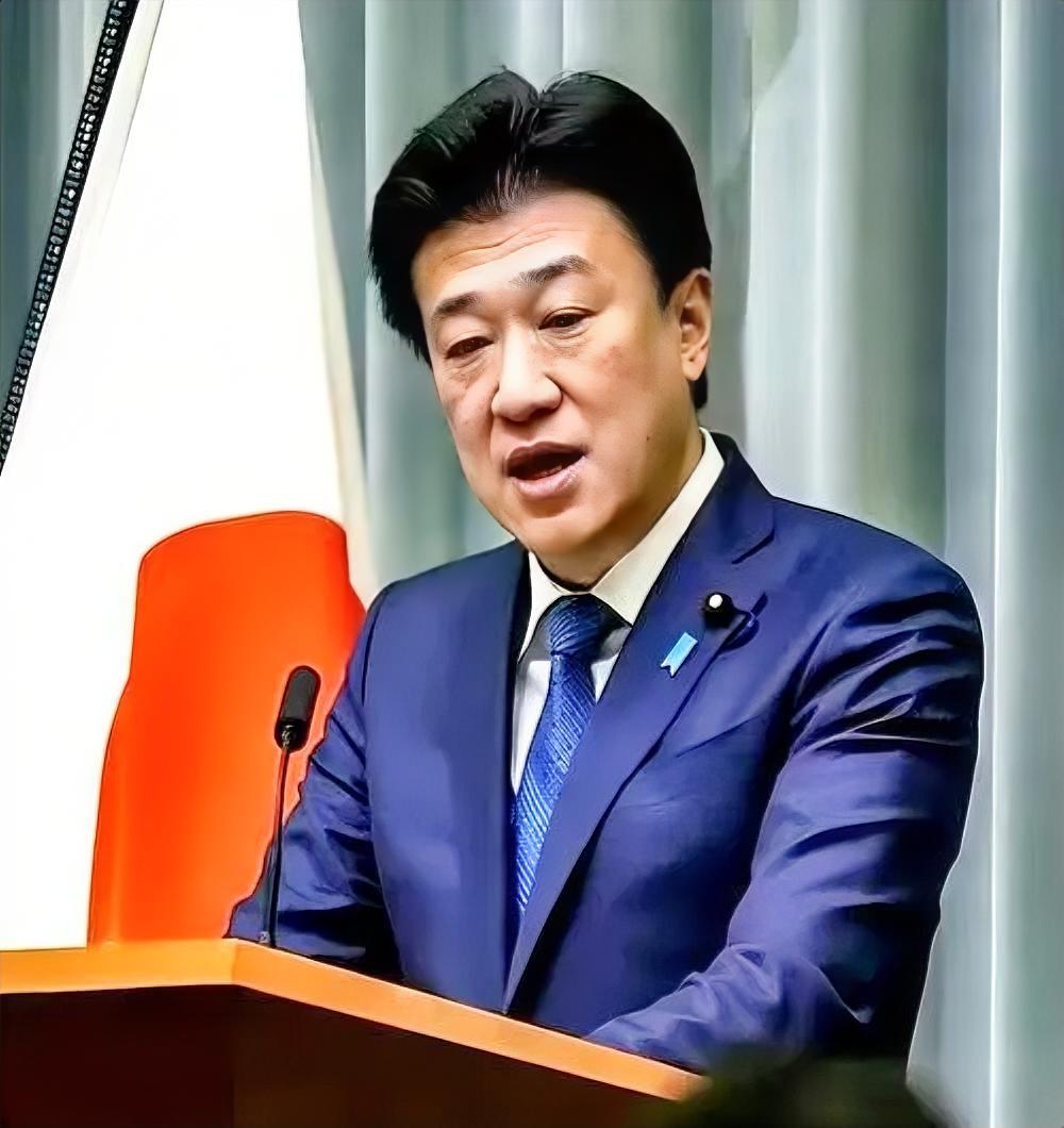日本官房长官木原稔这不就是在贼喊捉贼吗！近日，针对我海警船依法巡航台湾以东海