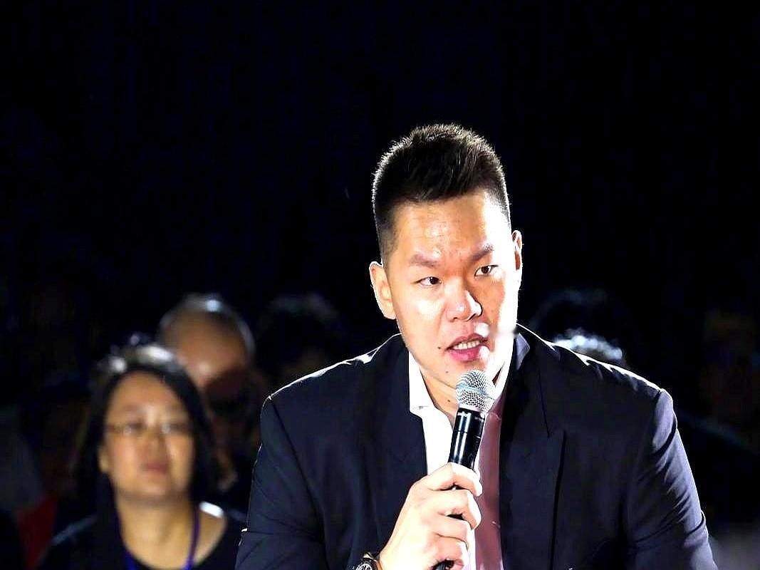 辽宁第四只能口头表扬奖金和代言不是天上掉馅饼，广东把全运会冠军做成生意，宏远