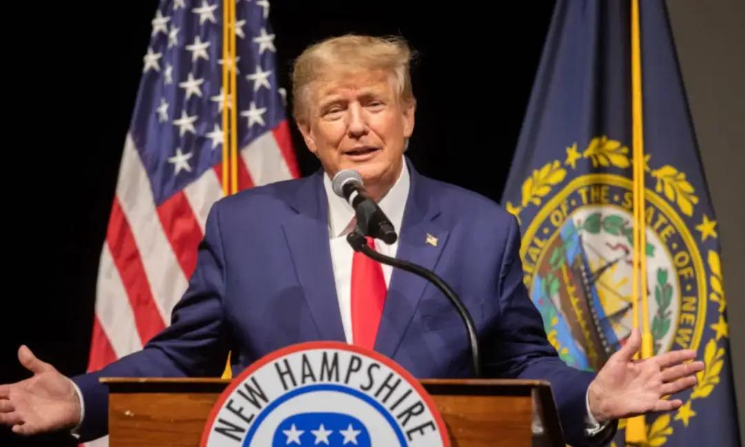 特朗普登机访华前，美方先通告全球，中国已经买了800万吨大豆特朗普登机访华前