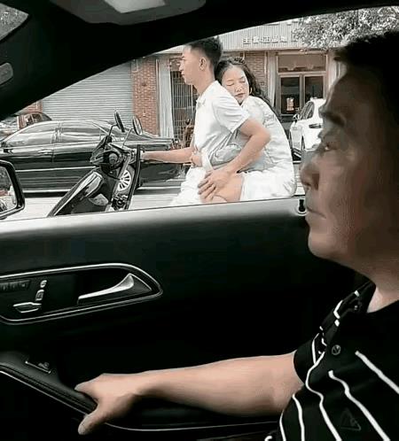 老丈人实在是看不下去了😡