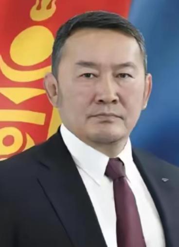 外蒙古为什么反华？甚至宁愿让自己饿死也不愿意改善与咱们的关系，说白了，因为在外蒙