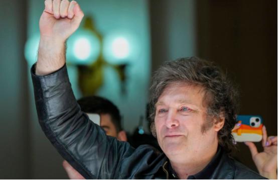 再这么下去，米莱在中国就快成米圣了！阿根廷今年开始对1.6万美元以下的进口电动车