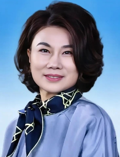 一次，俞敏洪问董明珠：“为什么你丈夫去世将近30年你都没有再婚？”董明珠也不藏着