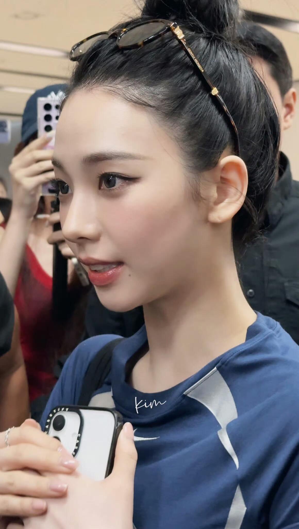 生图里好规整的一颗水煮蛋小脑袋。。。🥚​​​