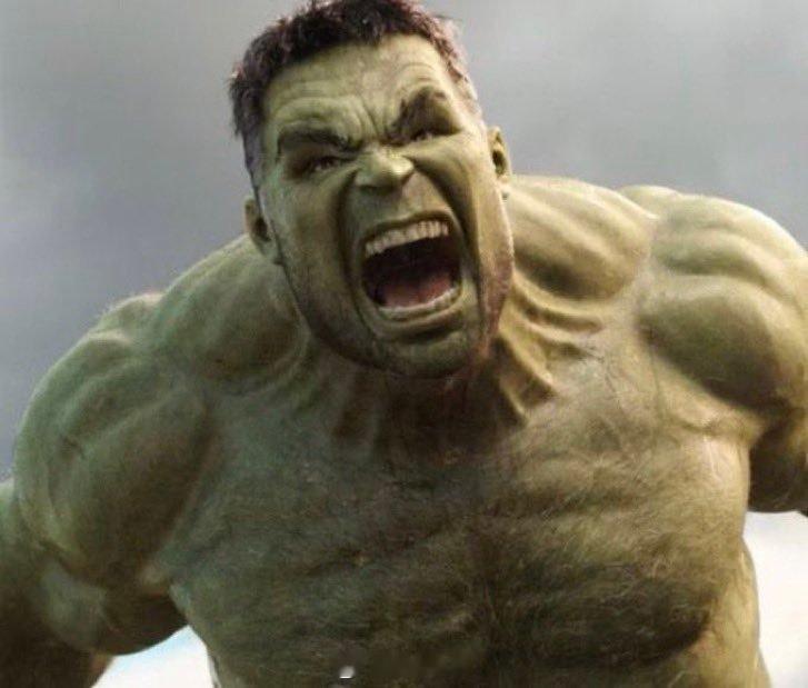 马克·鲁法洛否认他将在《蜘蛛侠：崭新日》中回归饰演布鲁斯·班纳/浩克。然而，片场