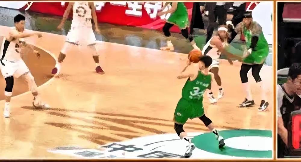 辽宁男篮虽然主场险胜了南京同曦，但赛后球迷们的讨论却仍然意犹未尽。特别是比赛最后