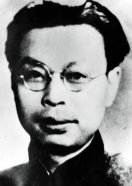 1949年，李白烈士遗体发现时，留下的一张老照片，让人潸然泪下！照片背后，是