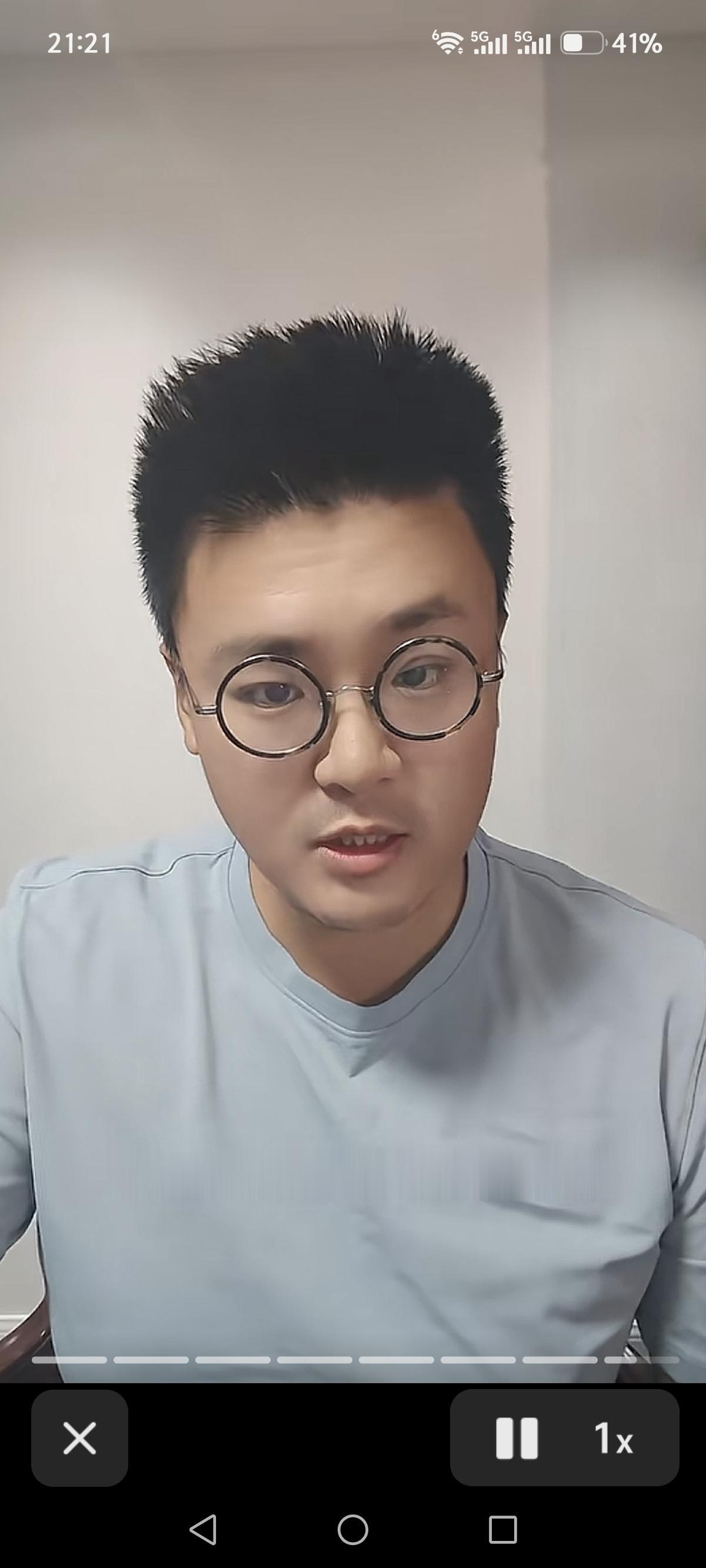 马翔宇如今啥别的事都不做了，一门心思只盯着与辉同行。这两天他一天更一条视频，内