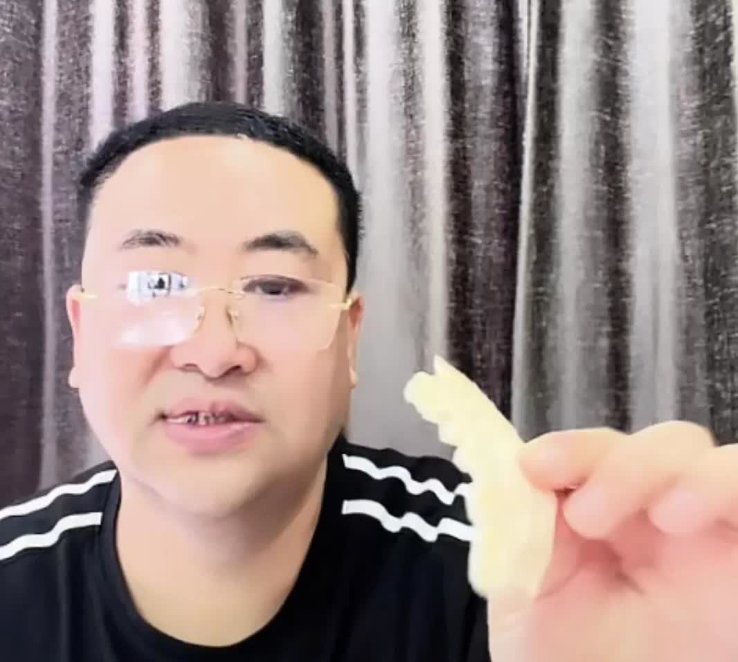 杨总下午直播，给大家报了平安！许妈姚爸已经平安回到了九江！这次北京之行待