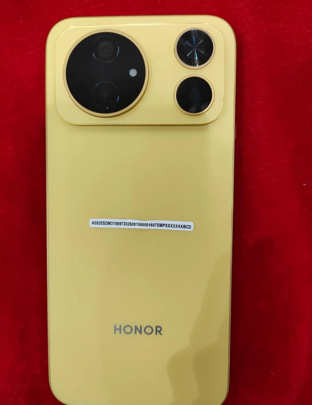 11000mAh+主动散热，续航怪兽来了！家人们！荣耀这波直接掀桌子了😱1