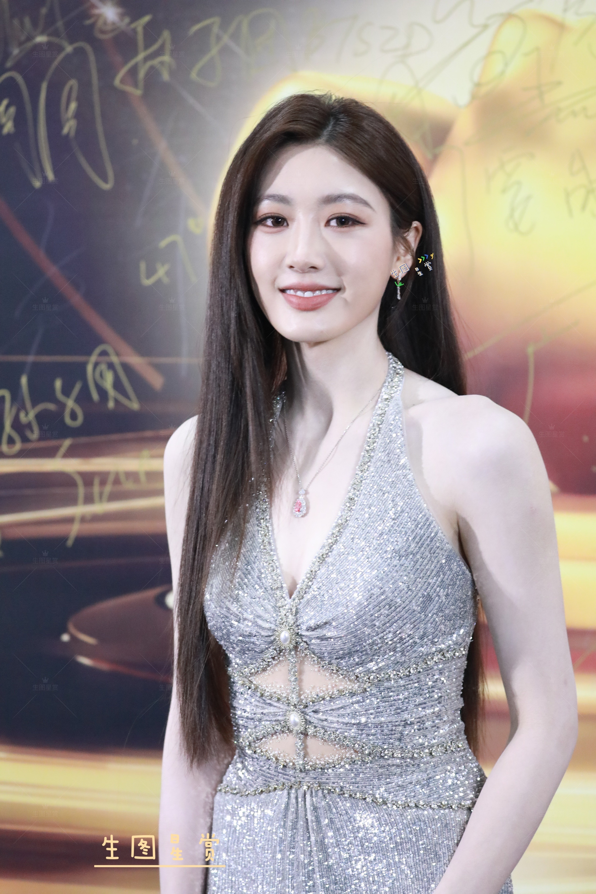 孙乐言美神降临红毯颜值与实力都超赞的乐乐言✨2025关注流舞蹈盛典孙乐言