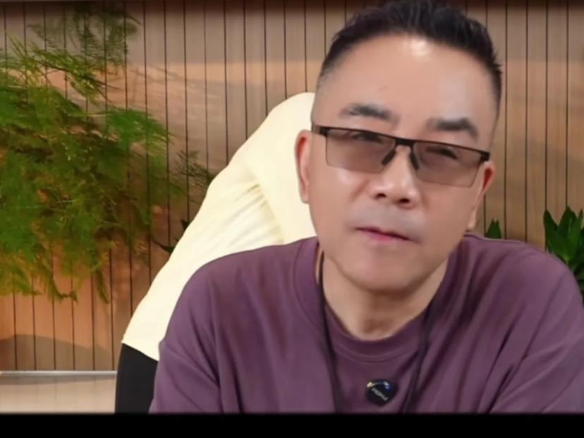 杨小五拜师为什么那么难?答案其实有以下几点：第一，杨议的父亲是杨少华先生，按照