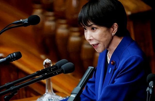 自中美战略竞争加剧以来，为啥许多国家都陷入了一种“等待鲸落”的集体幻觉？8月