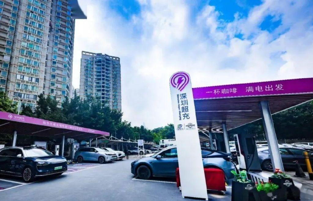 加油站, 已经对充电站下手了