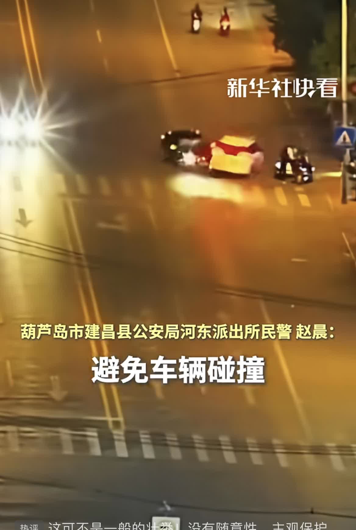 太惊险了，辽宁葫芦岛市，一男子开车睡着了，车辆逆行快速穿