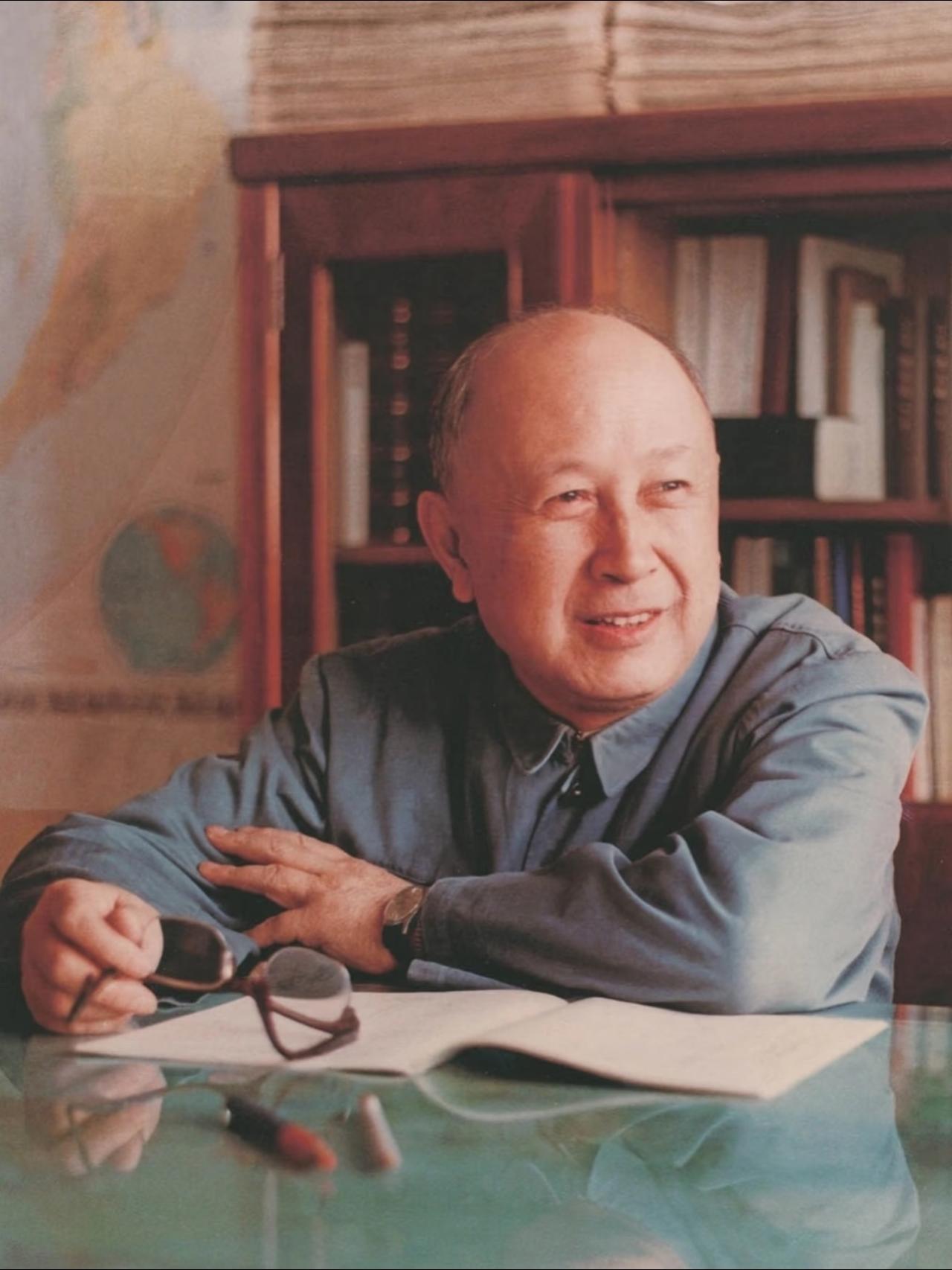 台湾评论员唐湘龙说这次伊朗事件更加印证了钱学森说的那段话“​如果有一天，原