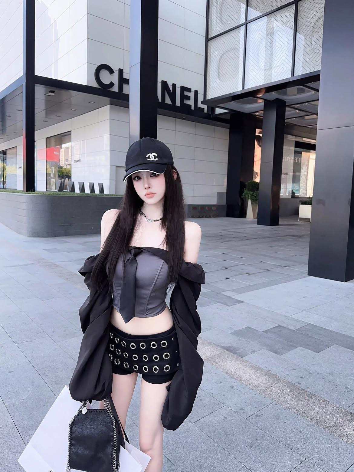 穿搭达人，女神范十足，引领时尚新潮流！