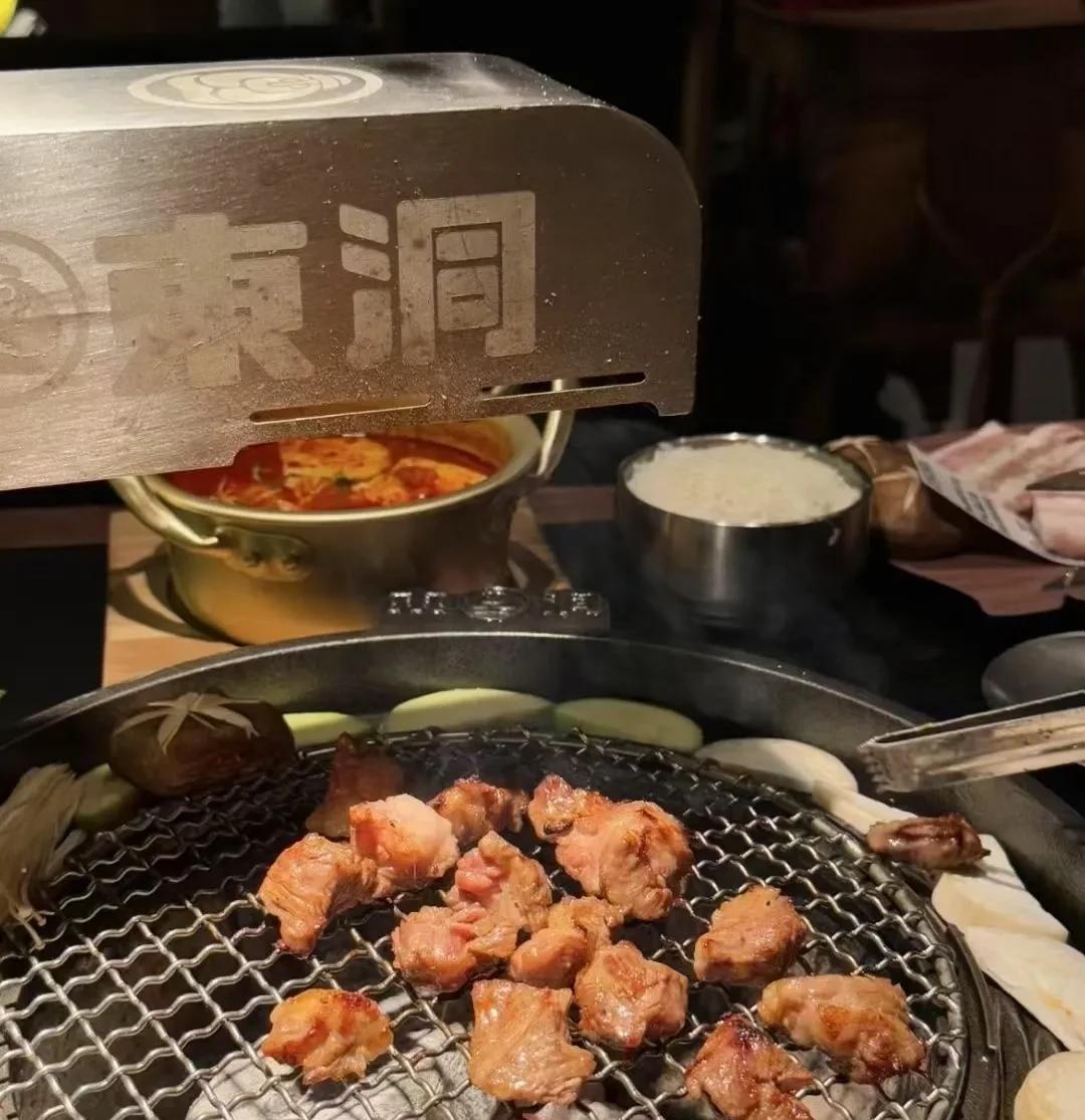 #我在的城市有哪些美食#人生不過幾萬天開心一天是一天
