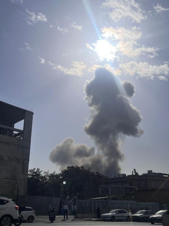 朝鲜有一套活下来的逻辑：美国惹我，我打韩国——伊朗现在面对的局面，和当年朝鲜的处