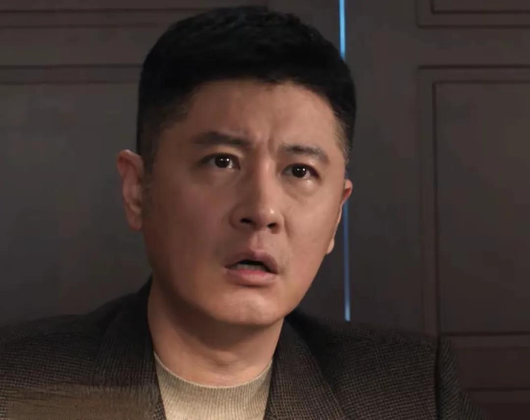 追剧《以法之名》，更加感到反腐败斗争的艰巨性、复杂性，远远超过我们的想象。