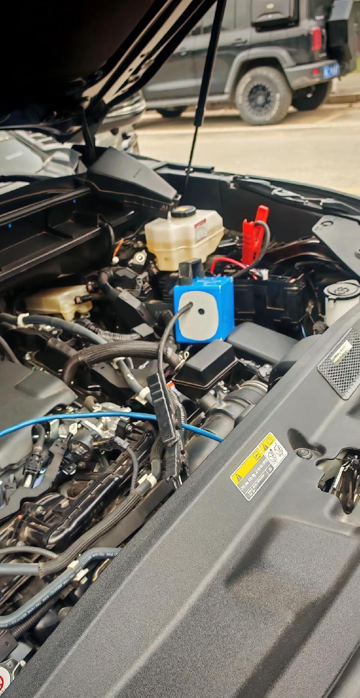 24款汉兰达双擎在北方冬天成了“电动爹”零下十度停三天，电池直接罢工，车门打不开