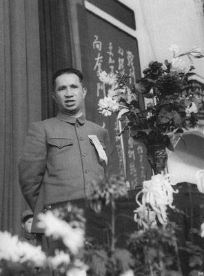 谁是毛主席心中，最会带兵打仗的将领？要说在毛主席眼里，解放军中到底谁最会打仗，那