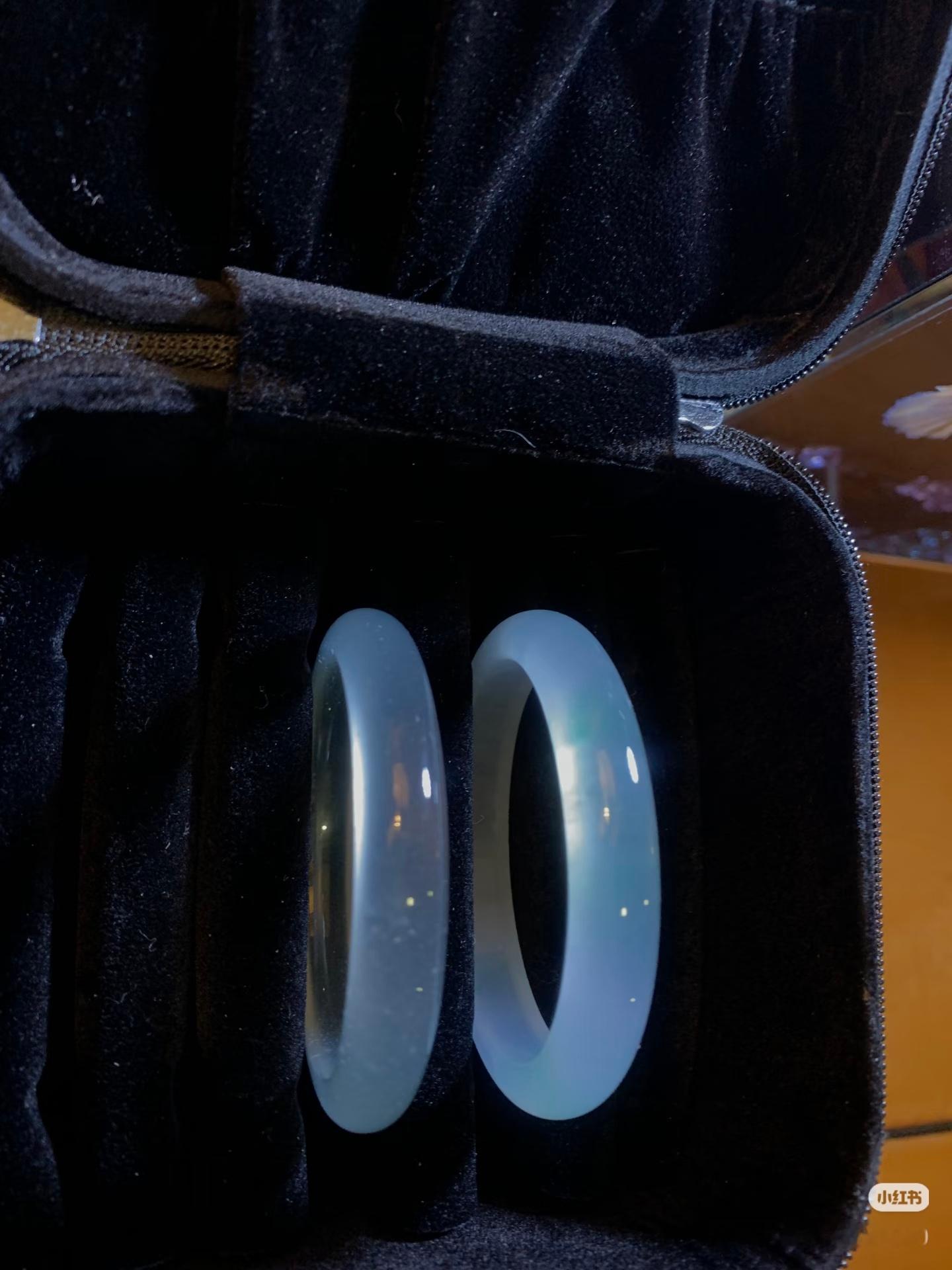 我觉得翡翠还是很好认的，一眼这个表情