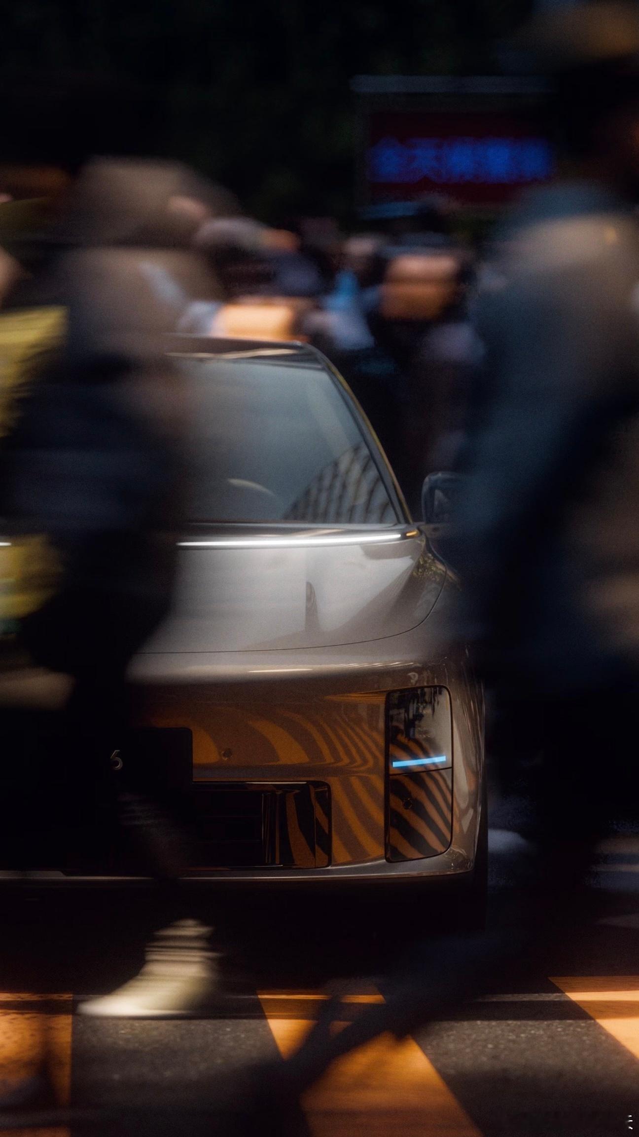 理想i6又延期交付了～车友群好几个交付时间从1-2周变成6-8周了，对于等车过