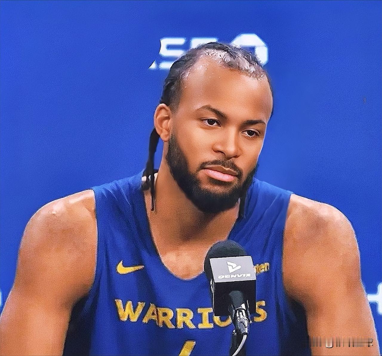 勇士新星穆迪终于得到了主帅科尔的认可！近日，穆迪与科尔进行了一次交流，话题是