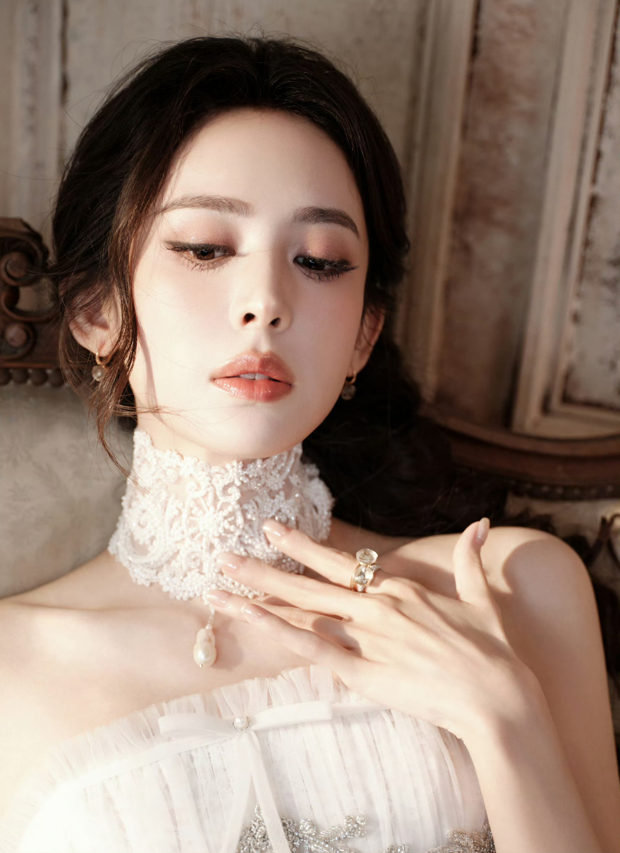 娜扎娜扎娜扎想尝试寸头